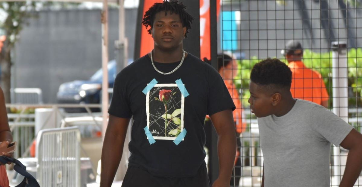 若奥-内维斯：0-2落后？巴黎保持了相同的理念，.