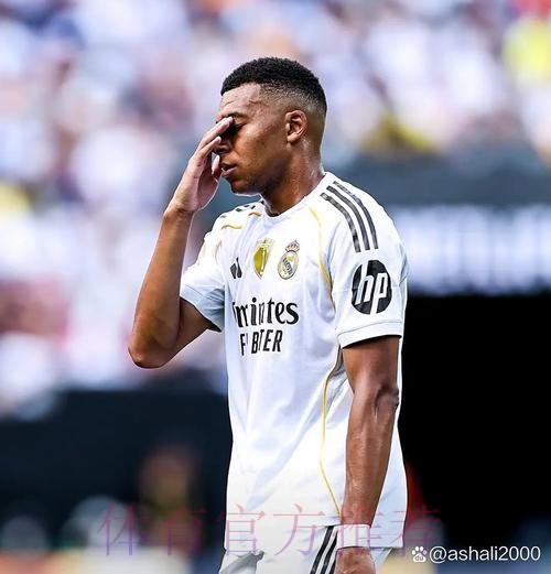 皇马正放弃引进姆巴佩 有信心一月敲定或明夏免签 皇马正放弃引进姆巴佩 有信心一月敲定或明夏免签