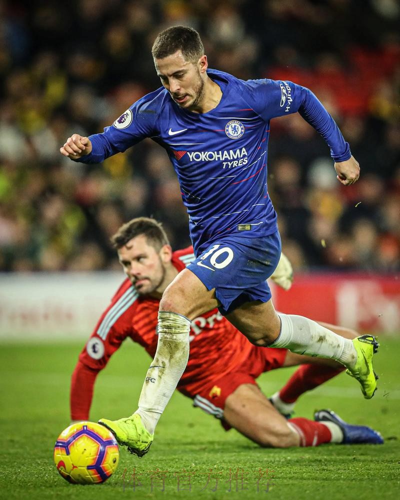 记者：阿扎尔第三天独自训练 目前仍感觉不太好